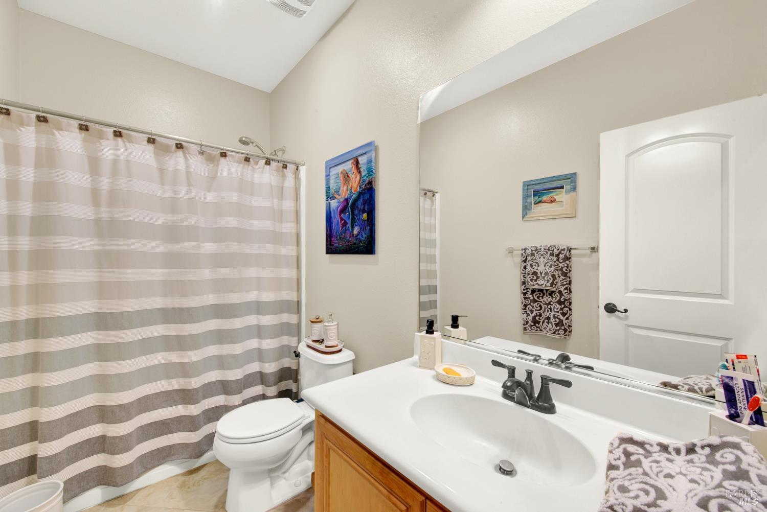 Detail Gallery Image 45 of 76 For 644 Canterbury Cir, Vacaville,  CA 95687 - 4 Beds | 3 Baths