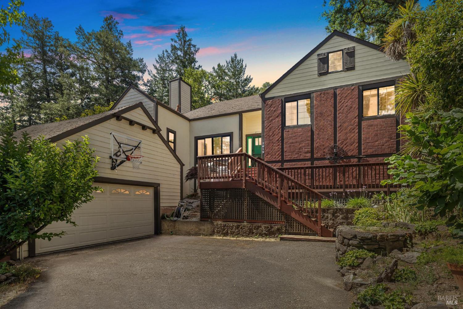 Detail Gallery Image 24 of 26 For 1619 Foothill Blvd, Calistoga,  CA 94515 - 2 Beds | 2/1 Baths
