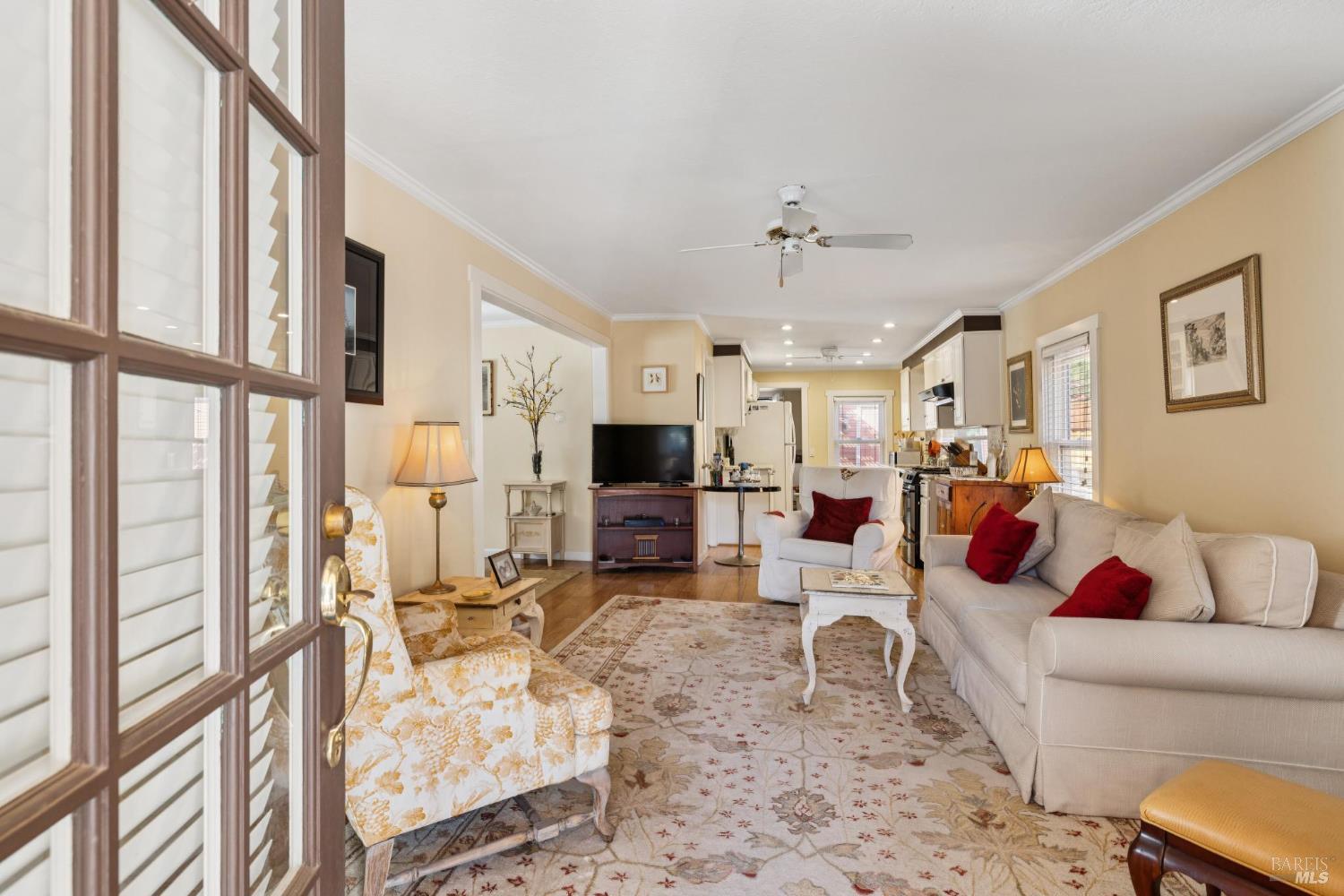 Detail Gallery Image 3 of 35 For 1513 Myrtle St, Calistoga,  CA 94515 - 2 Beds | 2 Baths