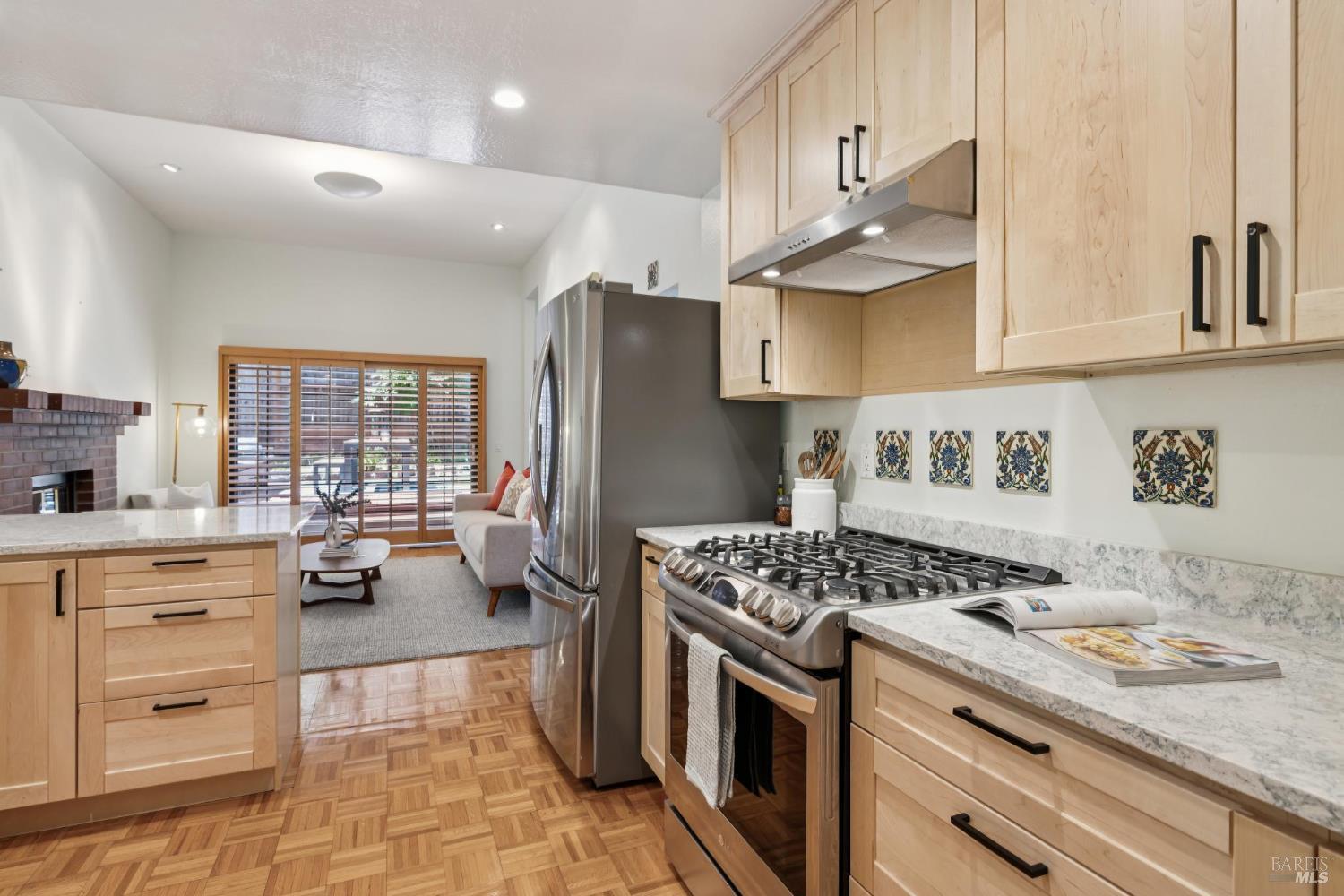 Detail Gallery Image 3 of 26 For 1619 Foothill Blvd, Calistoga,  CA 94515 - 2 Beds | 2/1 Baths