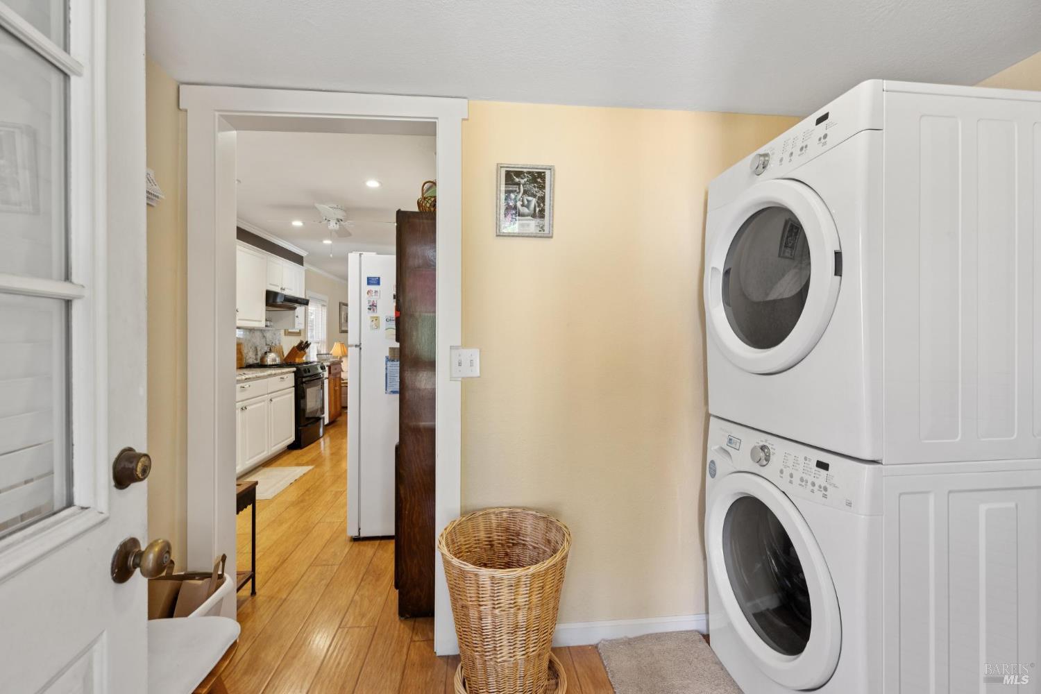 Detail Gallery Image 19 of 35 For 1513 Myrtle St, Calistoga,  CA 94515 - 2 Beds | 2 Baths