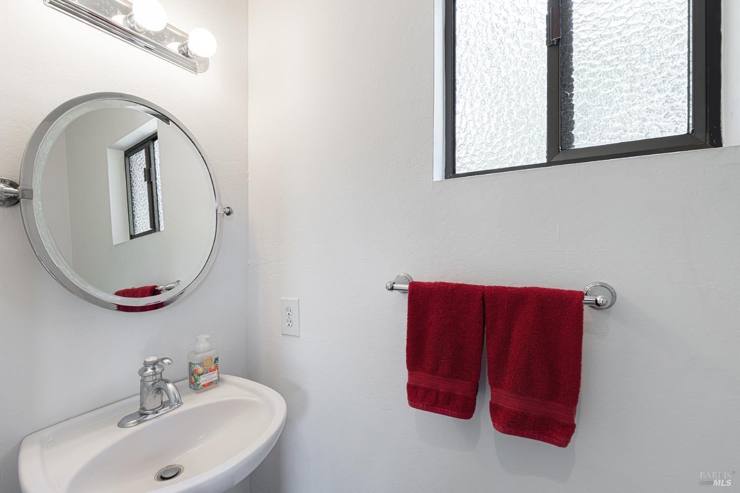 Detail Gallery Image 55 of 71 For 2231 1st Ave, Napa,  CA 94558 - 4 Beds | 3/1 Baths