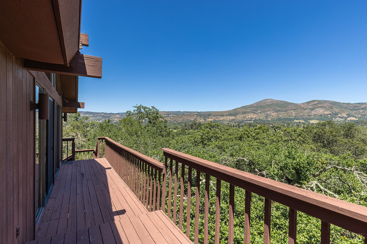 Detail Gallery Image 56 of 71 For 2231 1st Ave, Napa,  CA 94558 - 4 Beds | 3/1 Baths