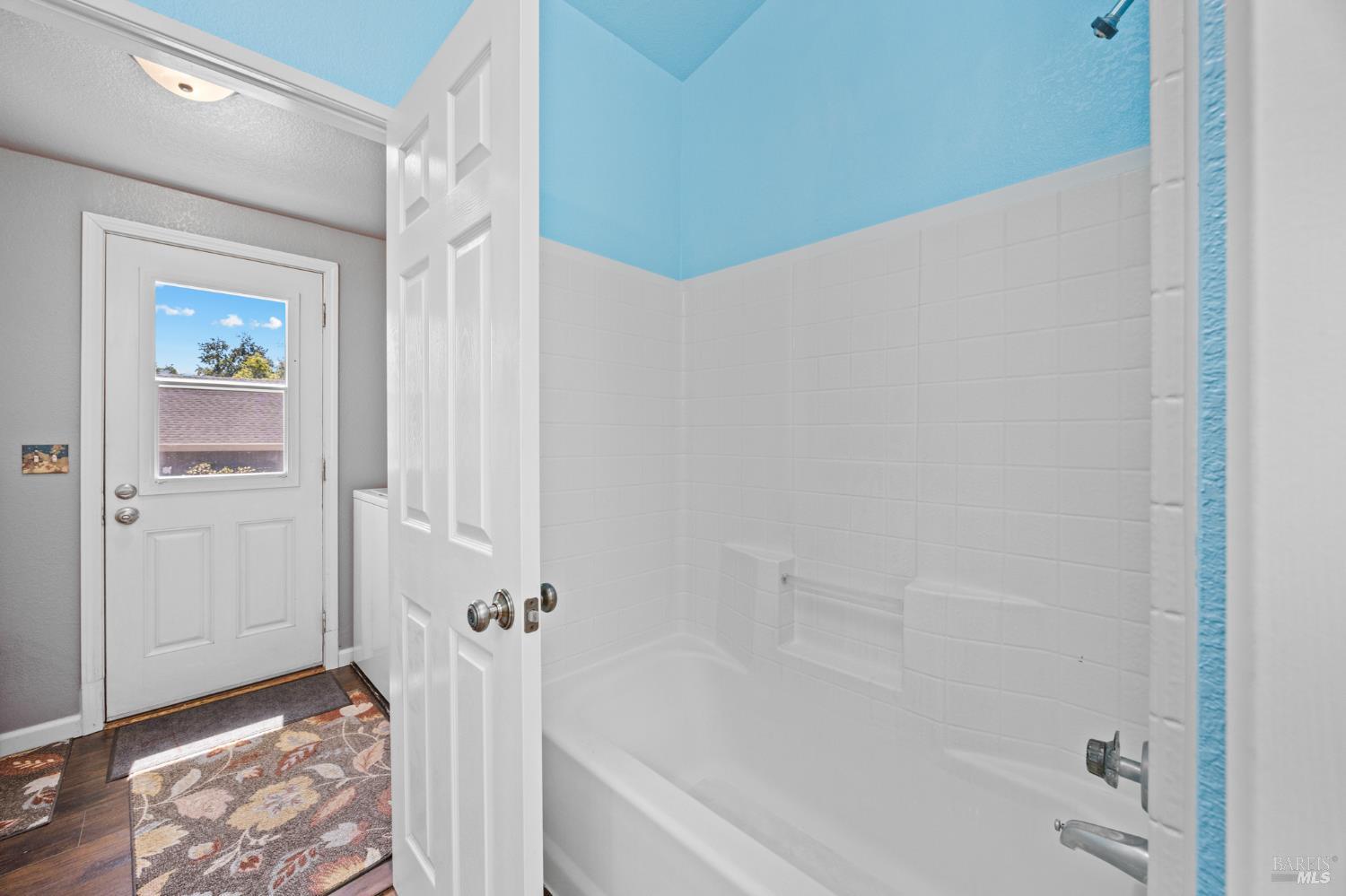 Detail Gallery Image 17 of 31 For 8183 Appian Way, Sebastopol,  CA 95472 - 3 Beds | 2 Baths