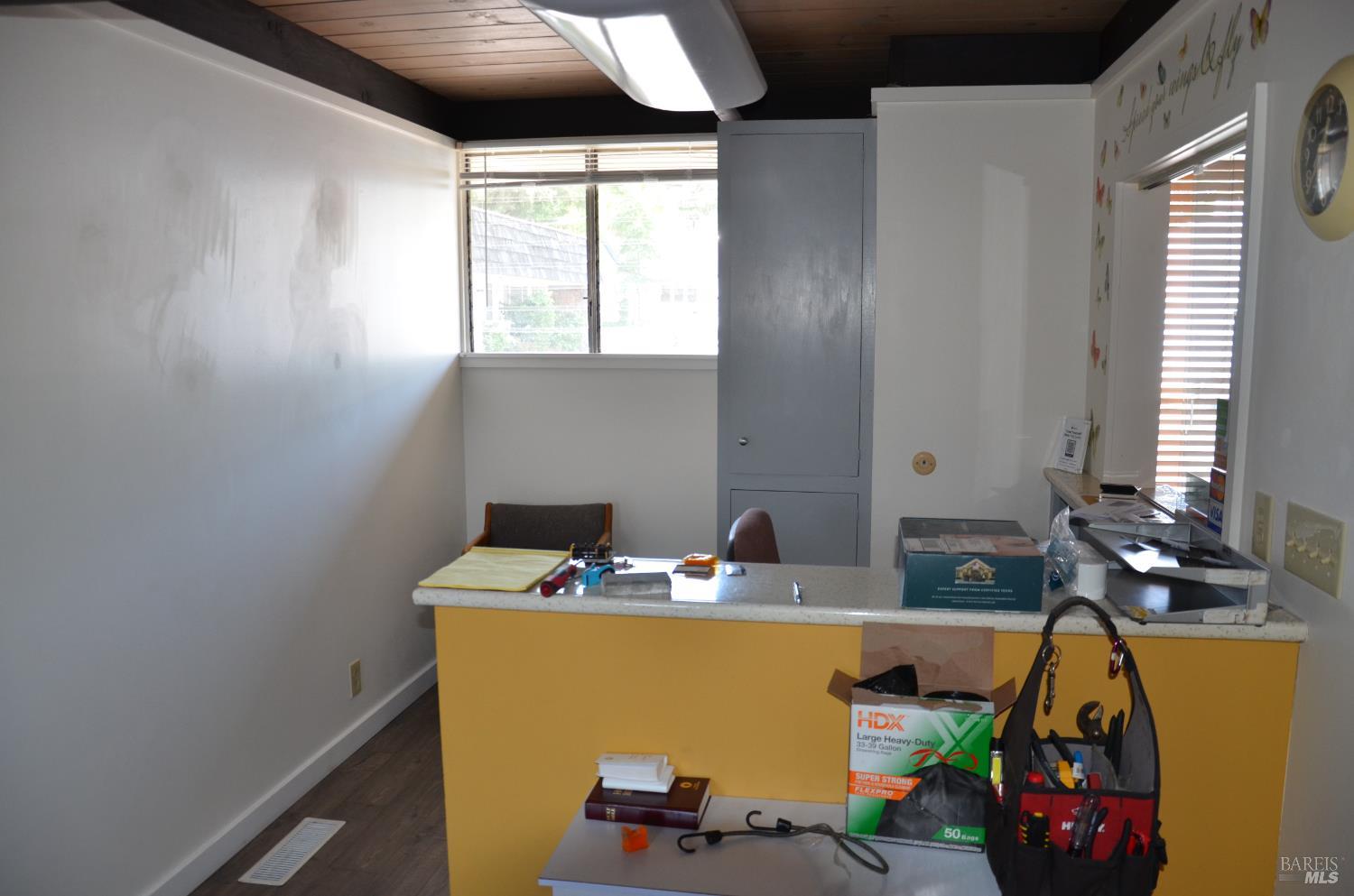Detail Gallery Image 16 of 48 For 715 S Dora St #2,  Ukiah,  CA 95482 - – Beds | – Baths