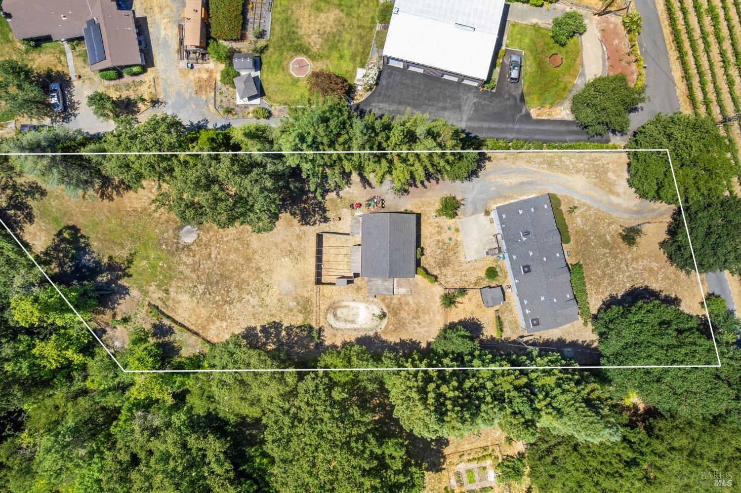 Detail Gallery Image 29 of 31 For 8183 Appian Way, Sebastopol,  CA 95472 - 3 Beds | 2 Baths