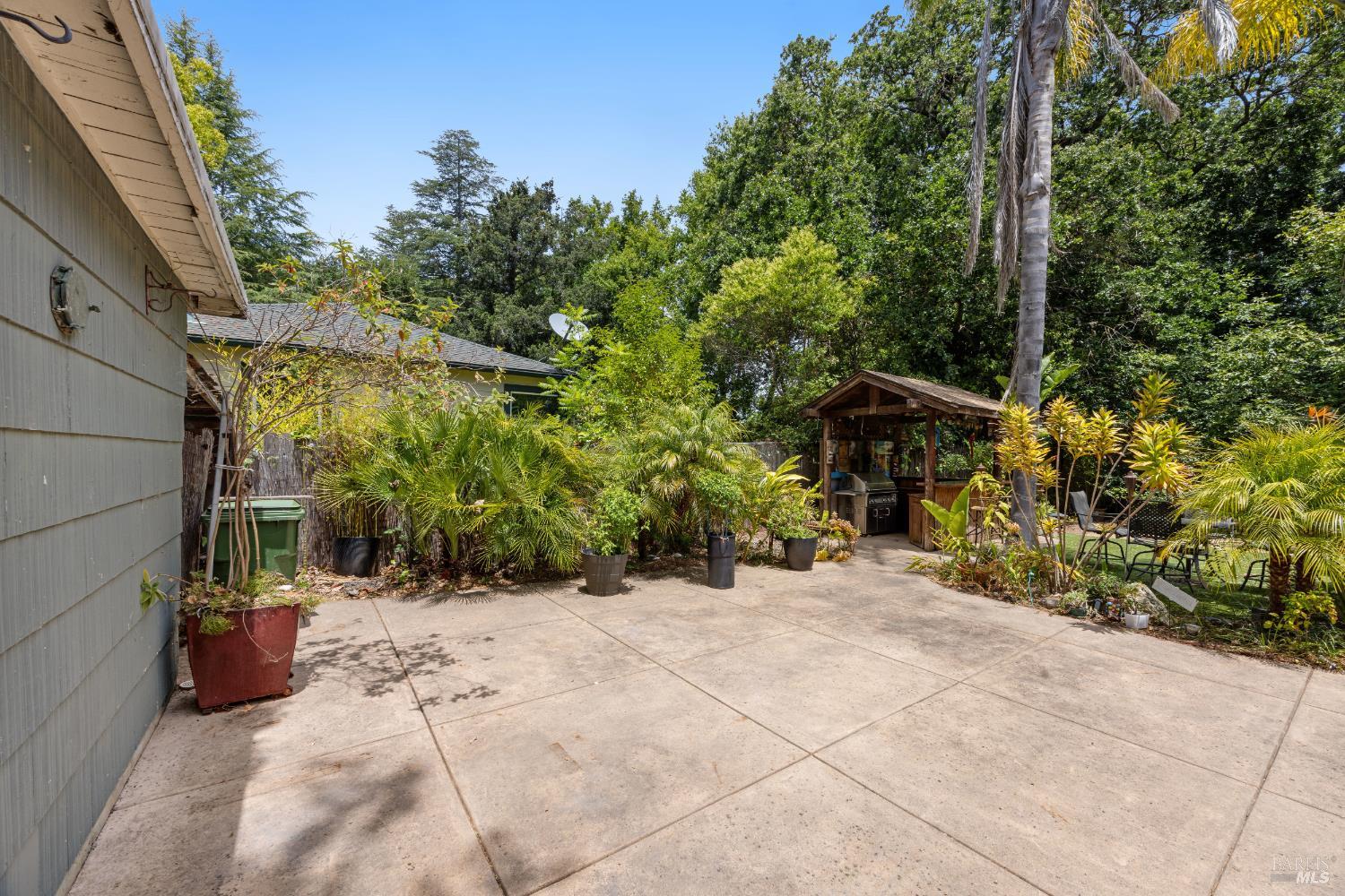 Detail Gallery Image 36 of 56 For 24 Los Alondras Ct, Novato,  CA 94947 - 2 Beds | 1 Baths