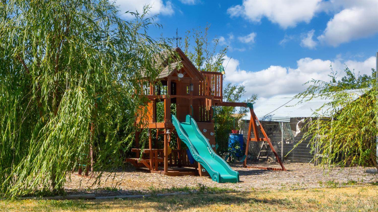 Detail Gallery Image 61 of 68 For 736 Ruby Dr, Vacaville,  CA 95687 - 5 Beds | 3 Baths