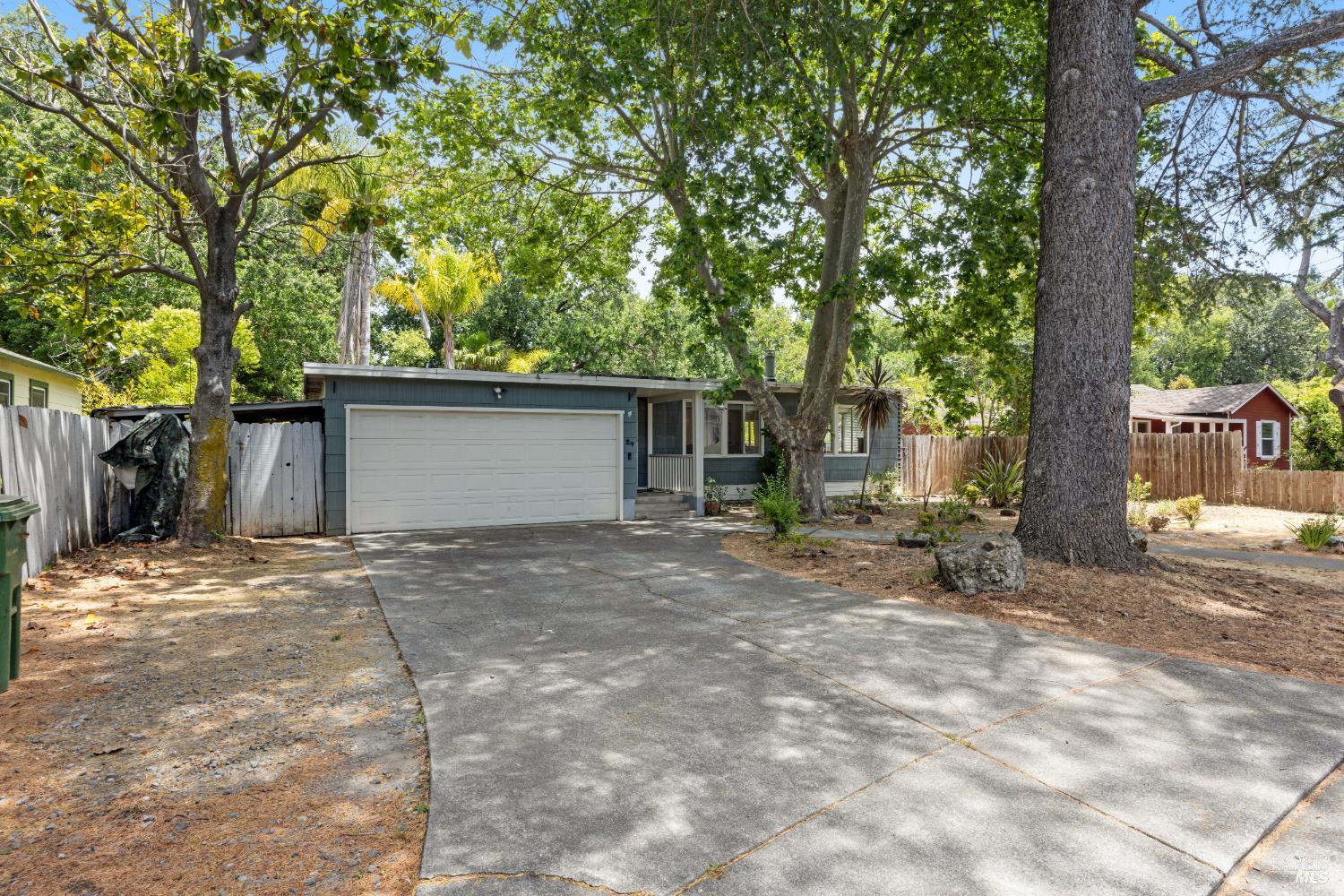 Detail Gallery Image 54 of 56 For 24 Los Alondras Ct, Novato,  CA 94947 - 2 Beds | 1 Baths