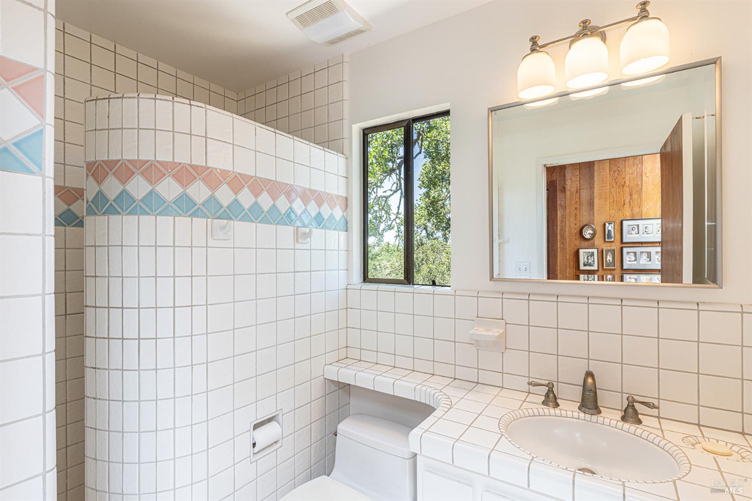 Detail Gallery Image 49 of 71 For 2231 1st Ave, Napa,  CA 94558 - 4 Beds | 3/1 Baths