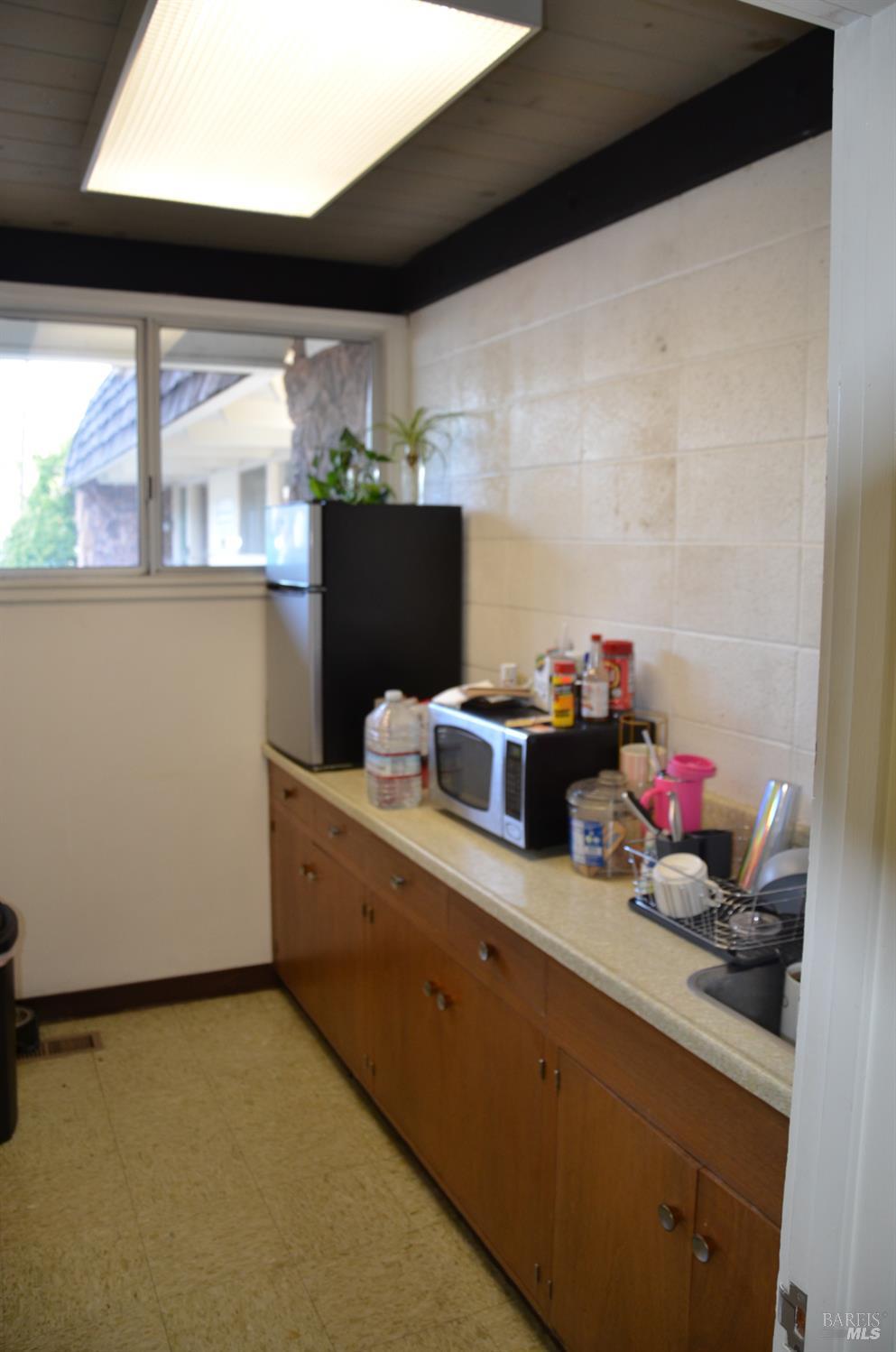 Detail Gallery Image 31 of 48 For 715 S Dora St #2,  Ukiah,  CA 95482 - – Beds | – Baths