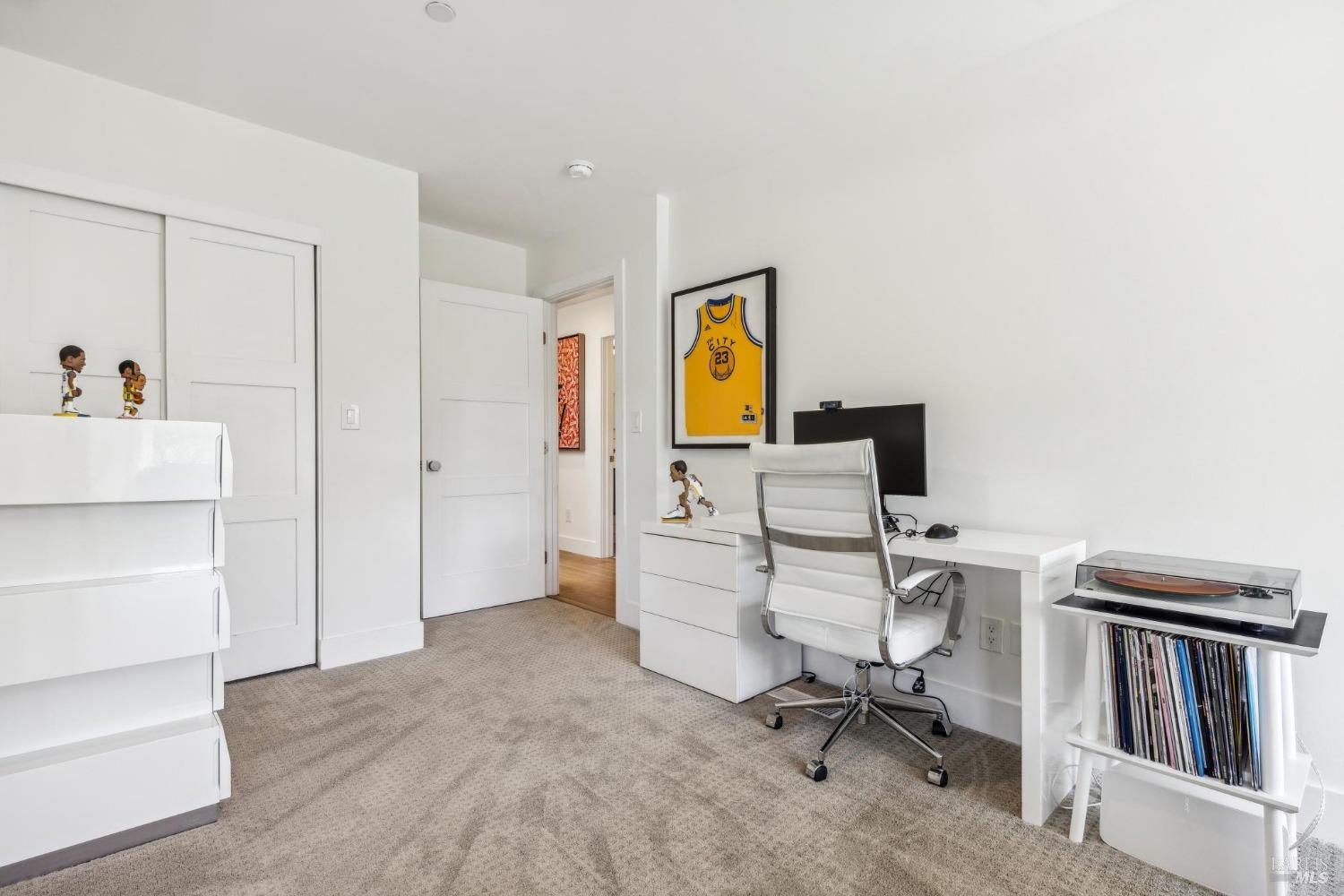 Detail Gallery Image 34 of 47 For 30 Corte Sereno Unkn, Greenbrae,  CA 94904 - 5 Beds | 4/1 Baths