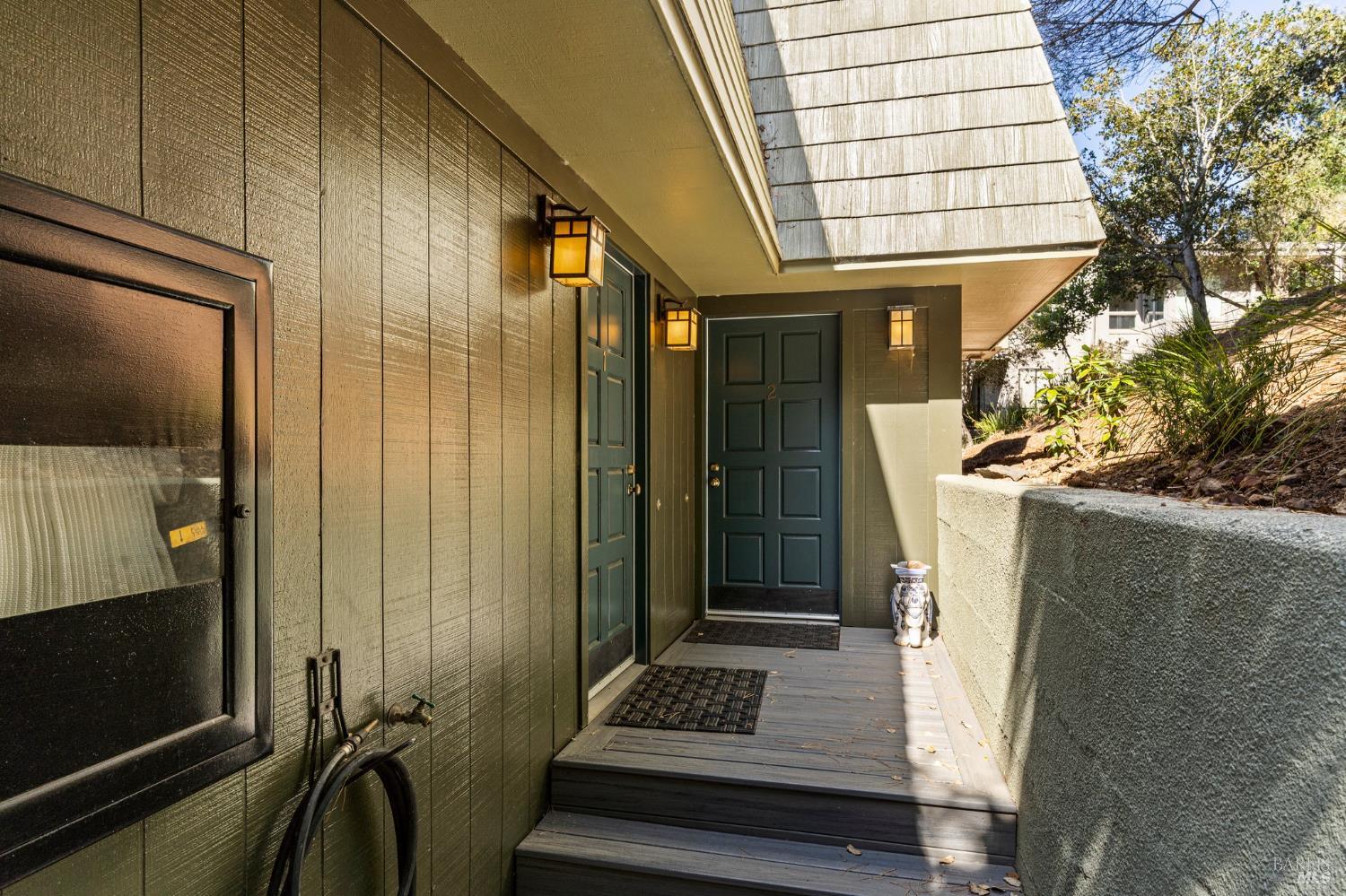 Detail Gallery Image 11 of 19 For 1206 Mariner Way, Tiburon,  CA 94920 - – Beds | – Baths