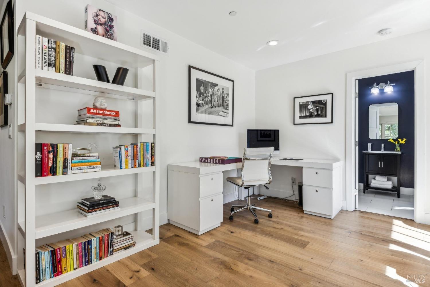 Detail Gallery Image 40 of 47 For 30 Corte Sereno Unkn, Greenbrae,  CA 94904 - 5 Beds | 4/1 Baths