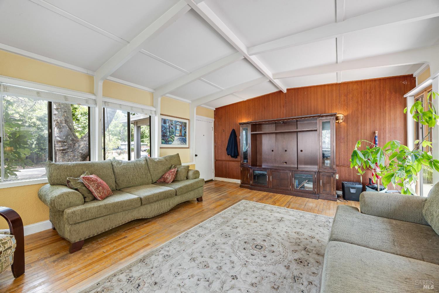 Detail Gallery Image 11 of 56 For 24 Los Alondras Ct, Novato,  CA 94947 - 2 Beds | 1 Baths