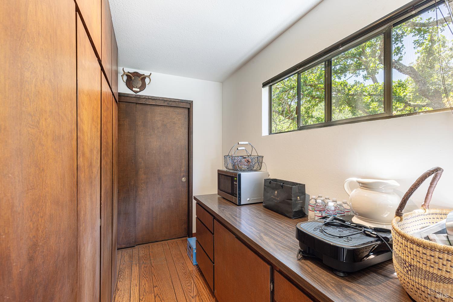 Detail Gallery Image 54 of 71 For 2231 1st Ave, Napa,  CA 94558 - 4 Beds | 3/1 Baths