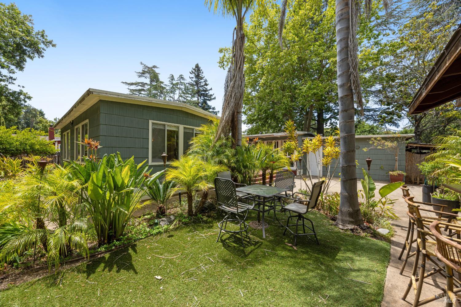Detail Gallery Image 39 of 56 For 24 Los Alondras Ct, Novato,  CA 94947 - 2 Beds | 1 Baths