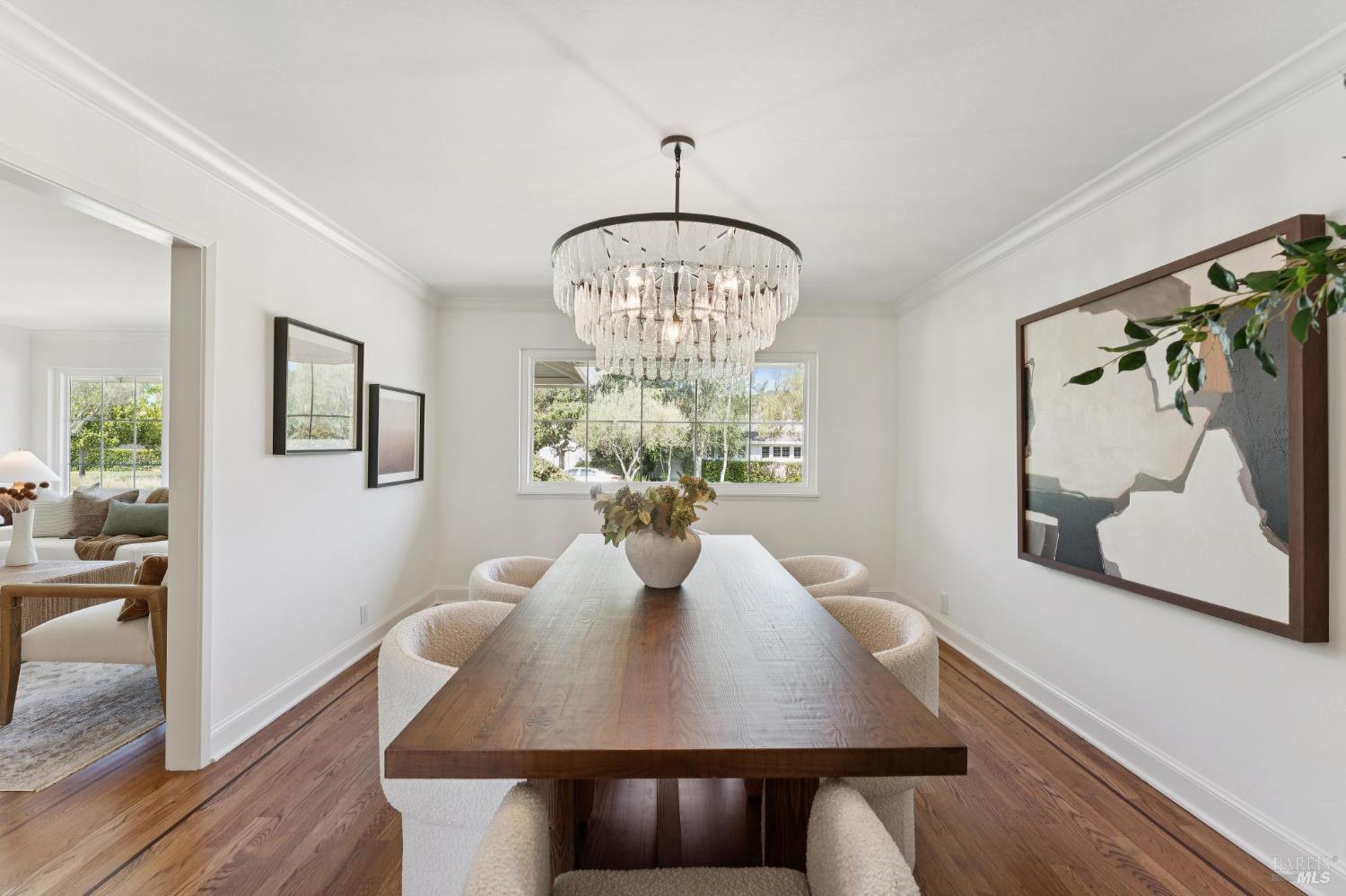Detail Gallery Image 1 of 1 For 160 Riviera Dr, San Rafael,  CA 94901 - 3 Beds | 2 Baths