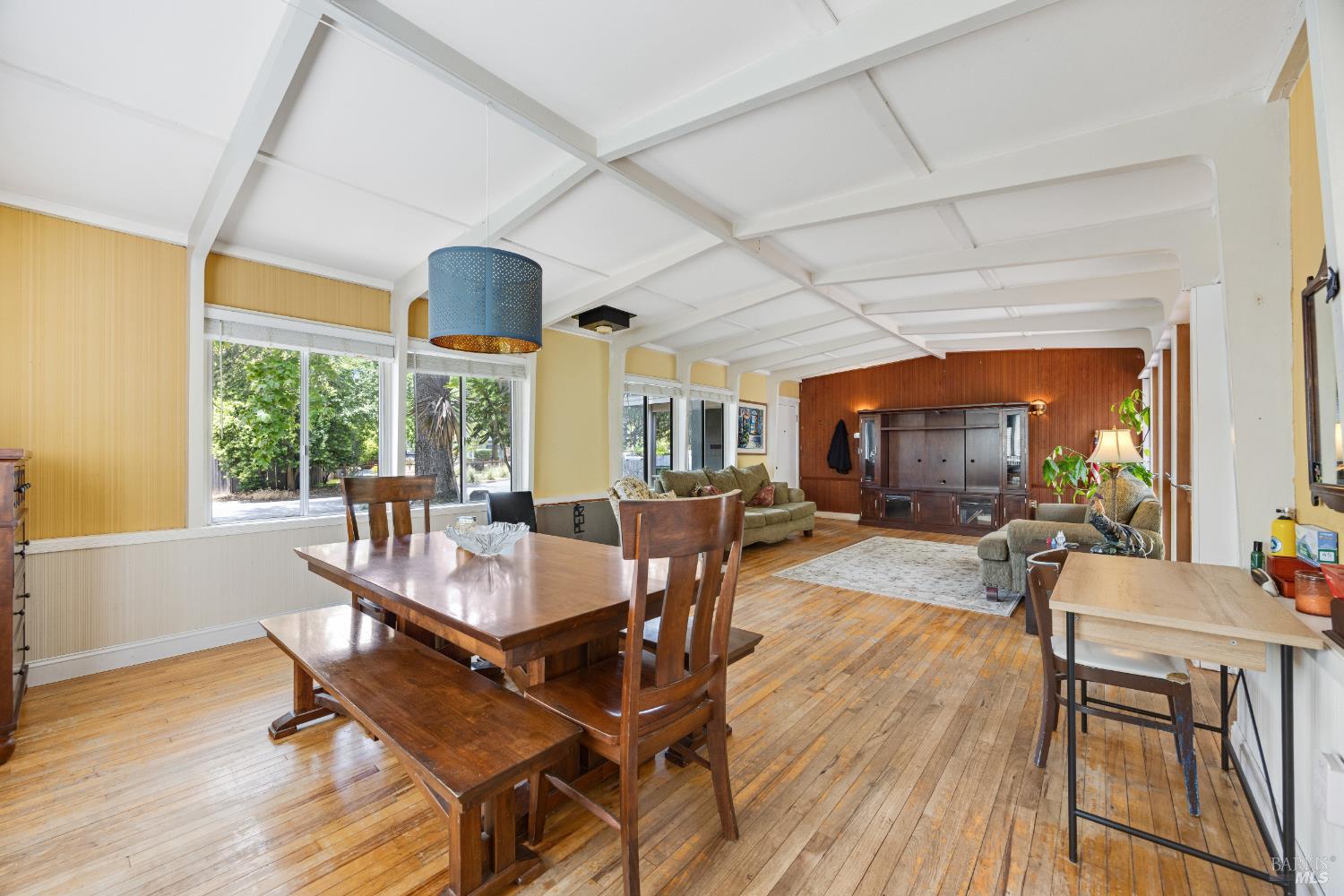 Detail Gallery Image 15 of 56 For 24 Los Alondras Ct, Novato,  CA 94947 - 2 Beds | 1 Baths