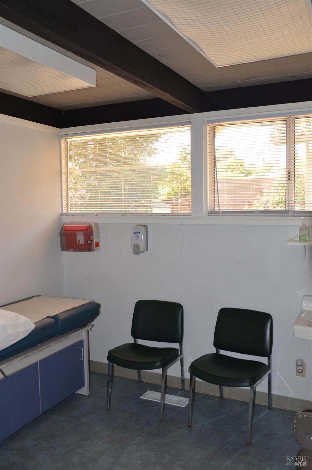 Detail Gallery Image 35 of 48 For 715 S Dora St #2,  Ukiah,  CA 95482 - – Beds | – Baths