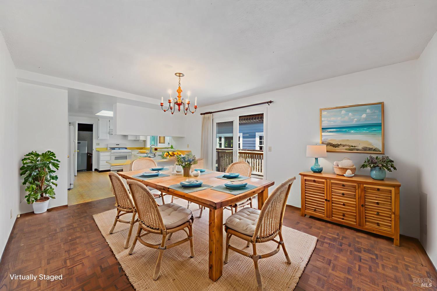 Detail Gallery Image 12 of 40 For 32 Roosevelt Ave, San Rafael,  CA 94903 - 3 Beds | 2 Baths