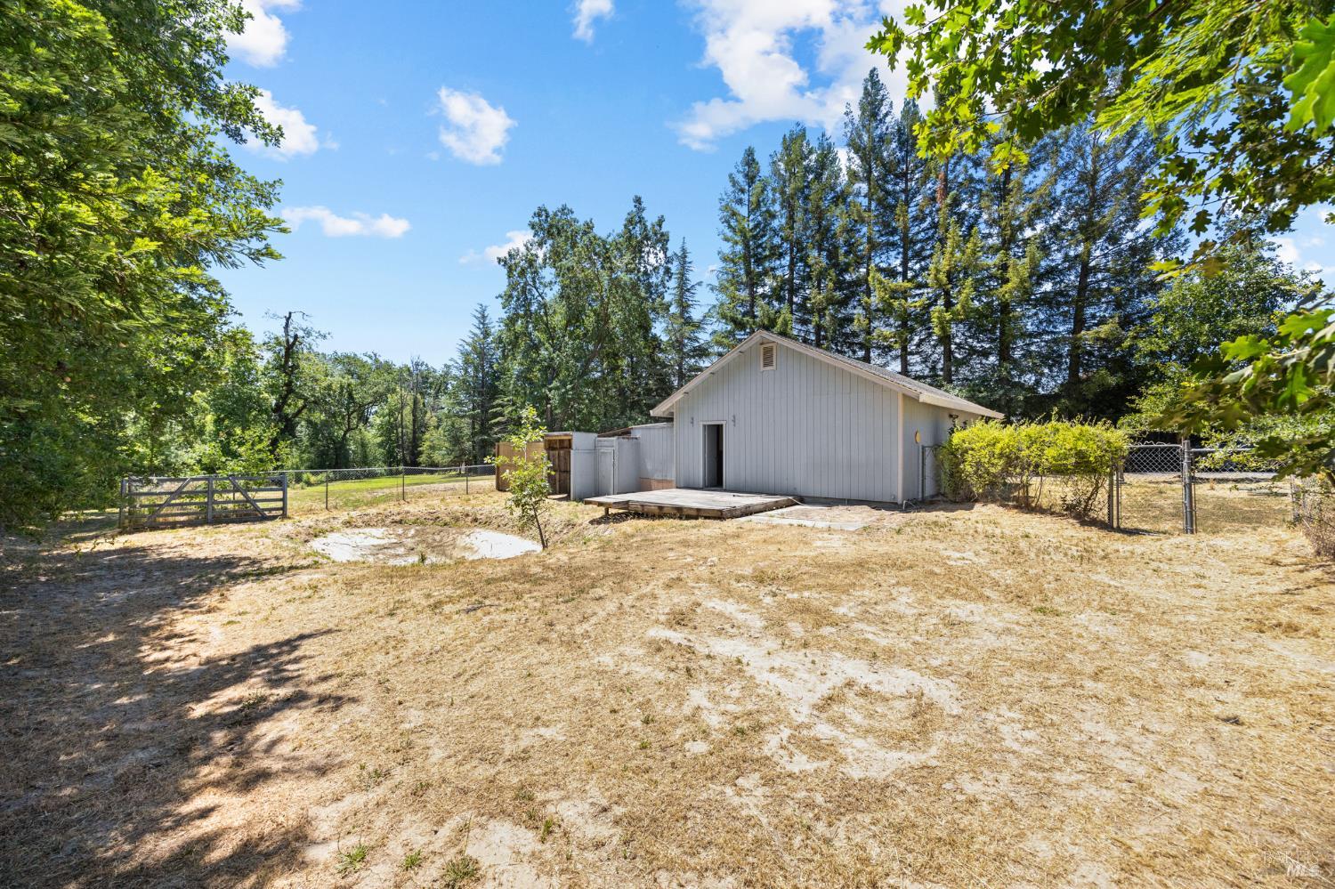 Detail Gallery Image 21 of 31 For 8183 Appian Way, Sebastopol,  CA 95472 - 3 Beds | 2 Baths