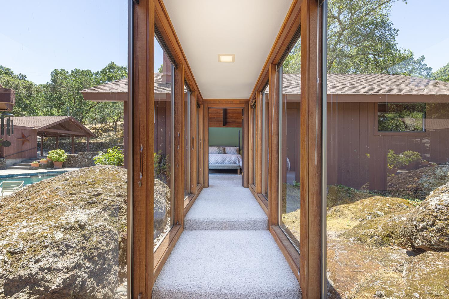 Detail Gallery Image 34 of 71 For 2231 1st Ave, Napa,  CA 94558 - 4 Beds | 3/1 Baths