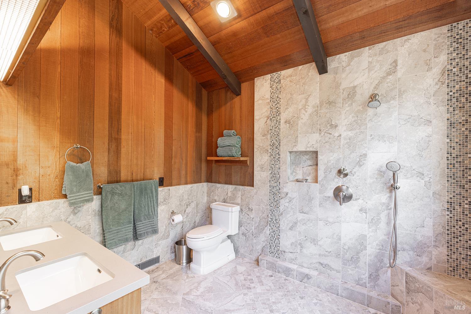 Detail Gallery Image 41 of 71 For 2231 1st Ave, Napa,  CA 94558 - 4 Beds | 3/1 Baths