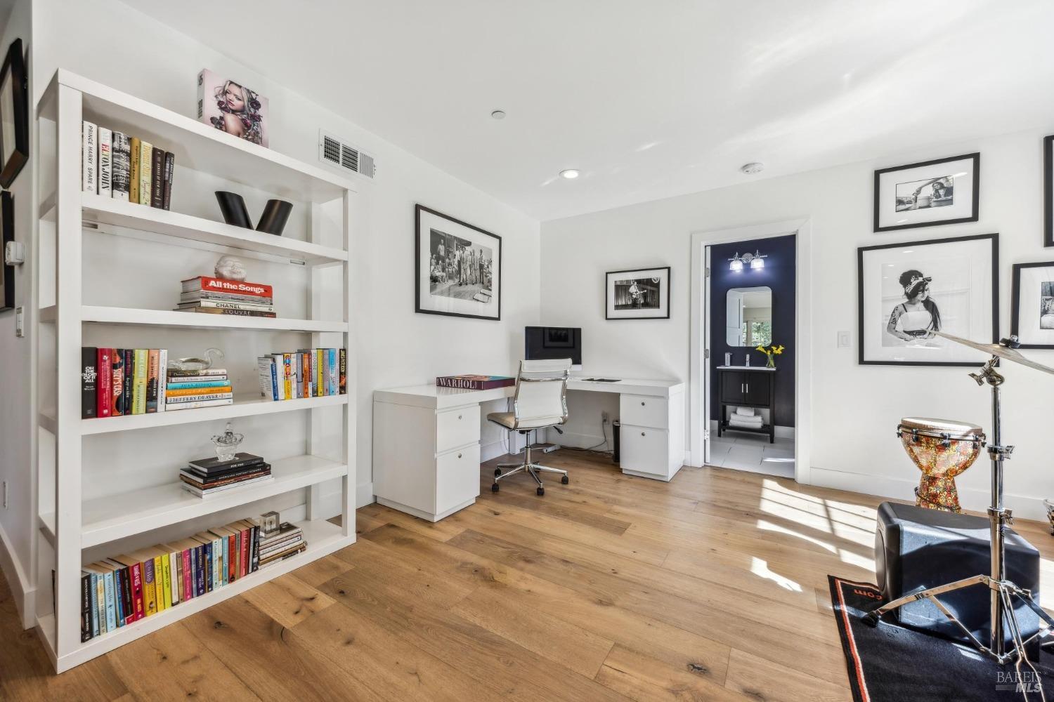 Detail Gallery Image 39 of 47 For 30 Corte Sereno Unkn, Greenbrae,  CA 94904 - 5 Beds | 4/1 Baths
