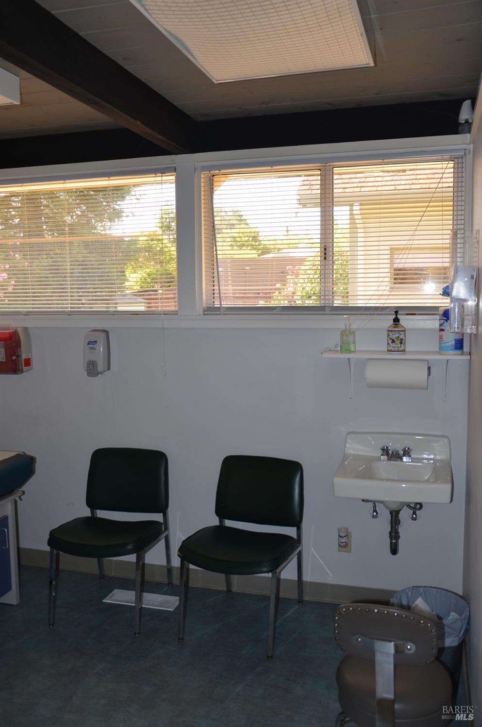 Detail Gallery Image 37 of 48 For 715 S Dora St #2,  Ukiah,  CA 95482 - – Beds | – Baths
