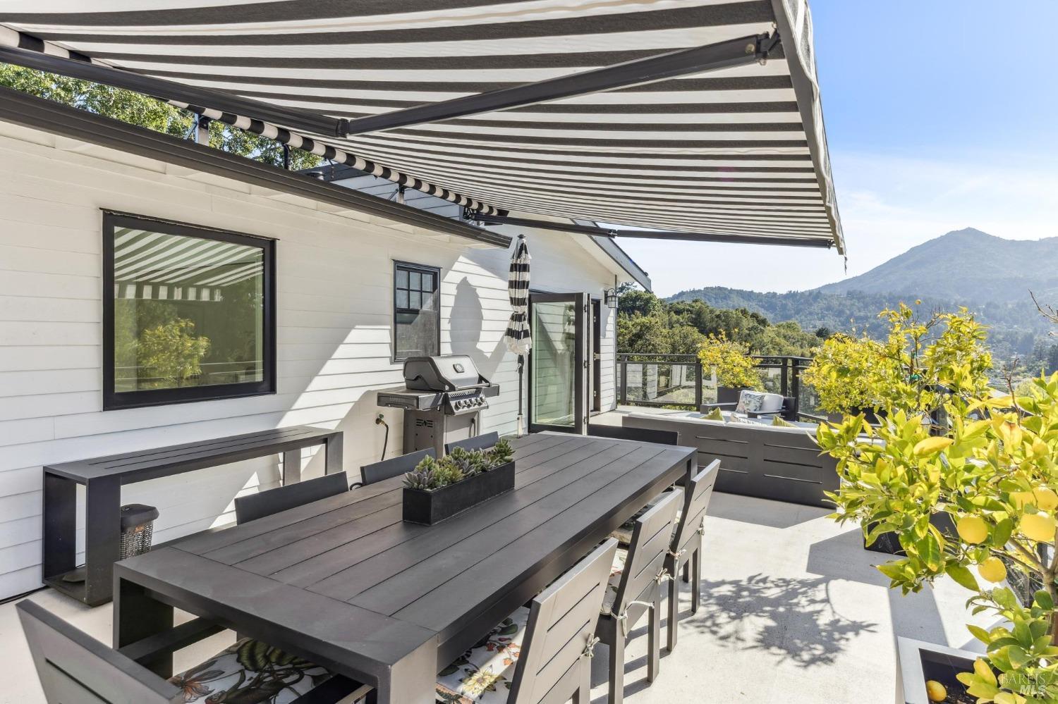Detail Gallery Image 11 of 47 For 30 Corte Sereno Unkn, Greenbrae,  CA 94904 - 5 Beds | 4/1 Baths