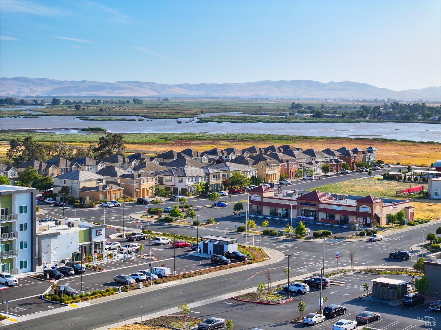 Detail Gallery Image 60 of 77 For 906 Trumpeter Ct, Suisun City,  CA 94585 - 3 Beds | 2 Baths