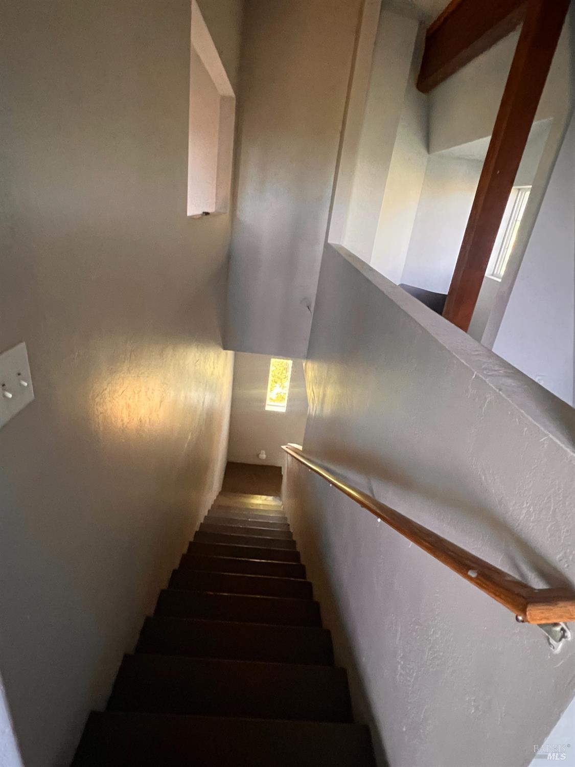 Detail Gallery Image 17 of 32 For 24140 East Ln, Covelo,  CA 95428 - 1 Beds | 1/1 Baths