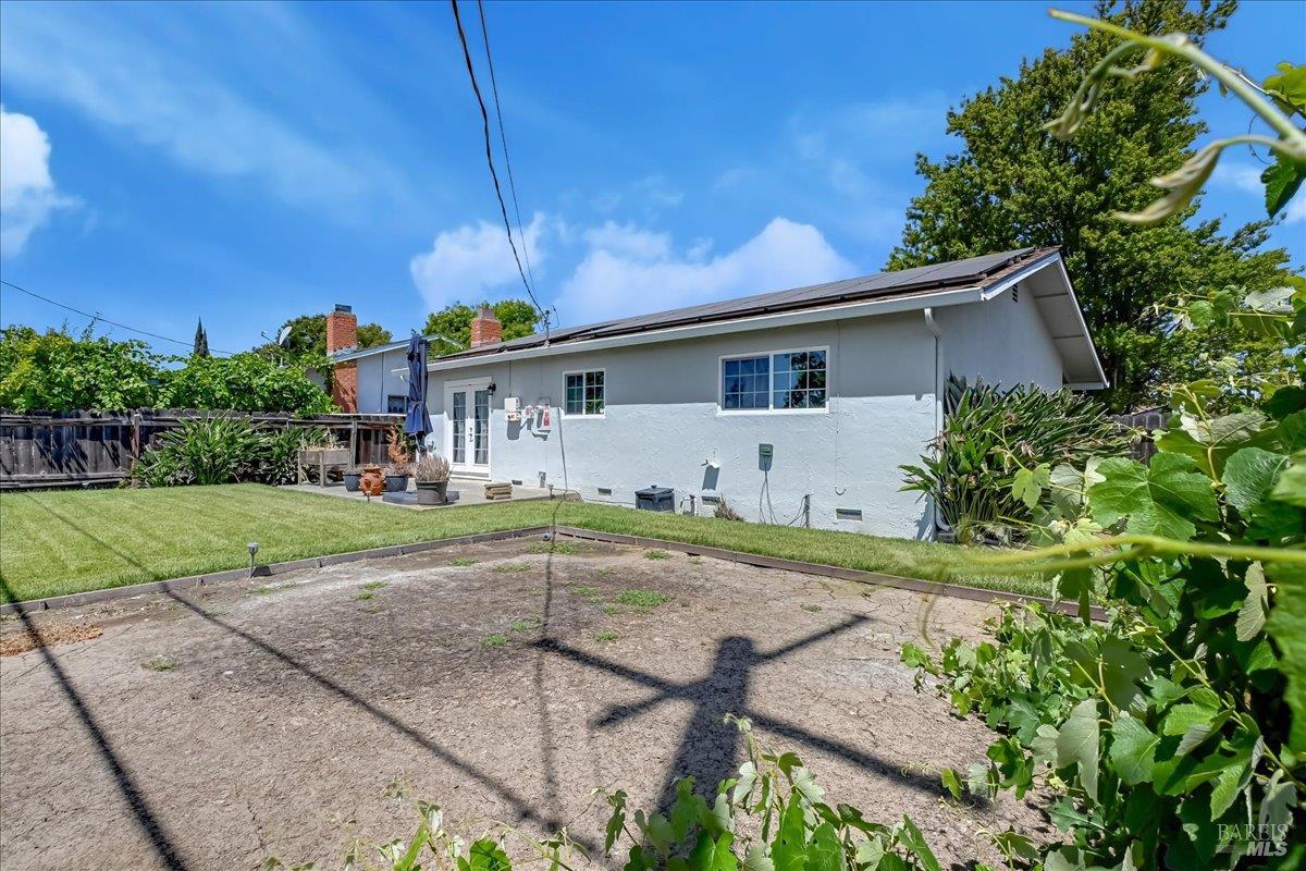 E Pacific Avenue, Fairfield, California image 35