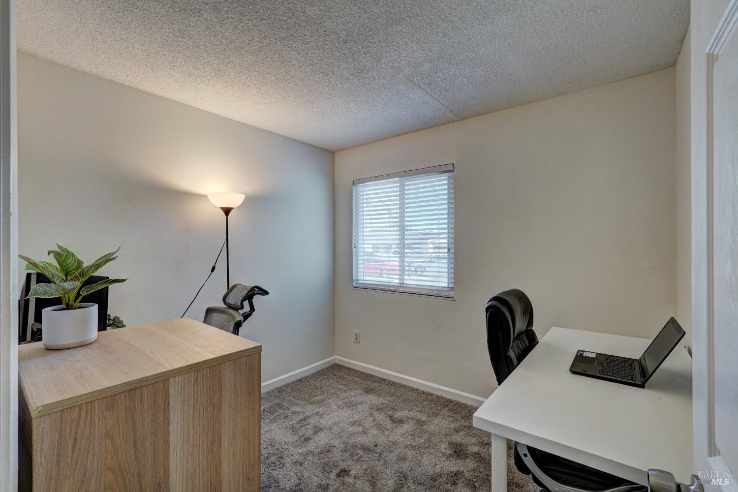 Detail Gallery Image 19 of 77 For 906 Trumpeter Ct, Suisun City,  CA 94585 - 3 Beds | 2 Baths