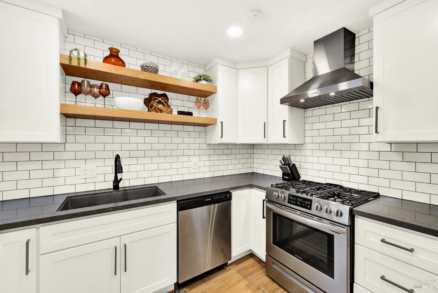 Detail Gallery Image 18 of 50 For 518 Empire St, Fairfield,  CA 94533 - 3 Beds | 1 Baths