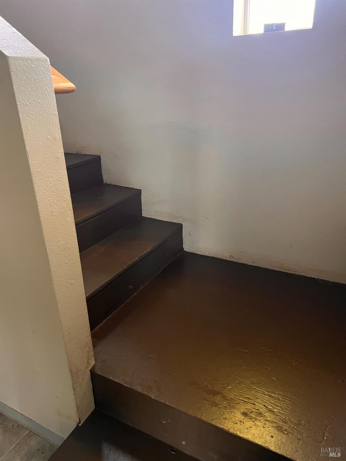 Detail Gallery Image 15 of 32 For 24140 East Ln, Covelo,  CA 95428 - 1 Beds | 1/1 Baths