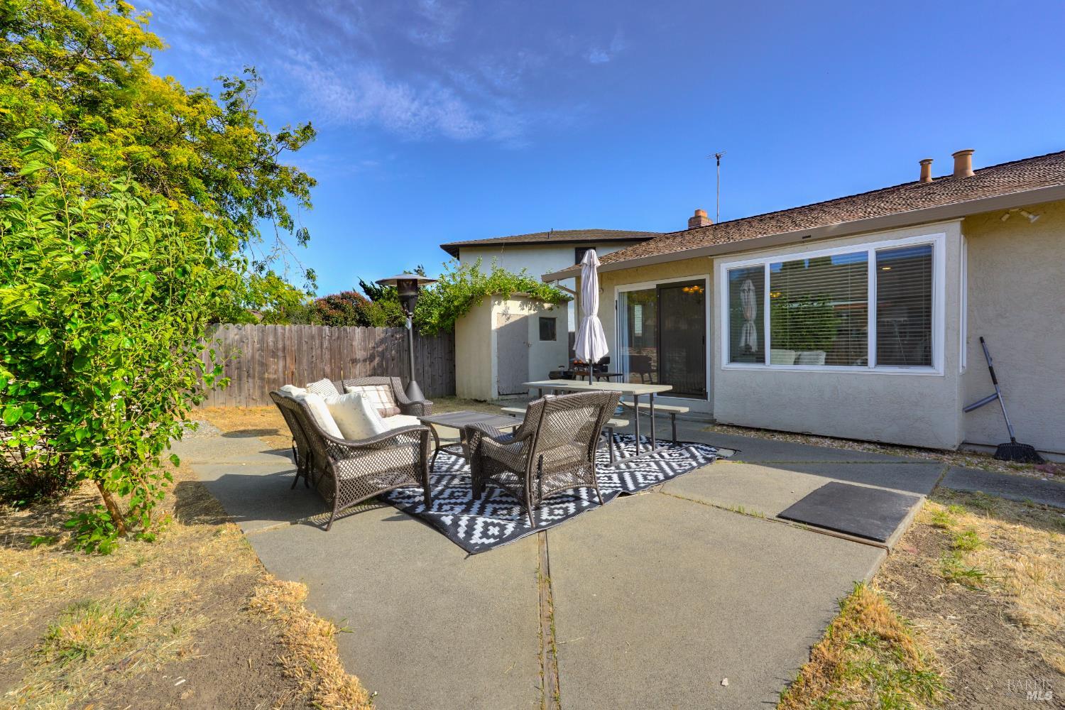 Detail Gallery Image 31 of 77 For 906 Trumpeter Ct, Suisun City,  CA 94585 - 3 Beds | 2 Baths