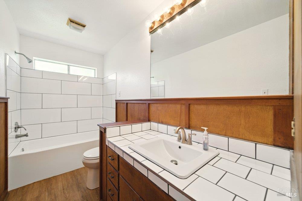 Detail Gallery Image 22 of 73 For 6067 Gilmore Ave, Cotati,  CA 94931 - 3 Beds | 2 Baths