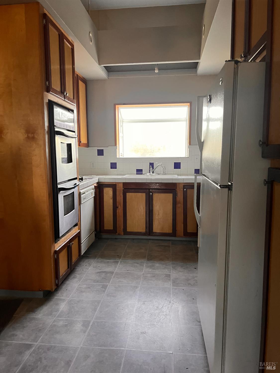 Detail Gallery Image 6 of 32 For 24140 East Ln, Covelo,  CA 95428 - 1 Beds | 1/1 Baths