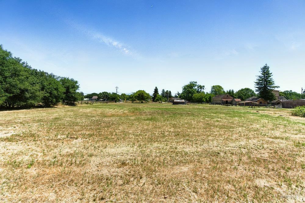 Detail Gallery Image 50 of 73 For 6067 Gilmore Ave, Cotati,  CA 94931 - 3 Beds | 2 Baths
