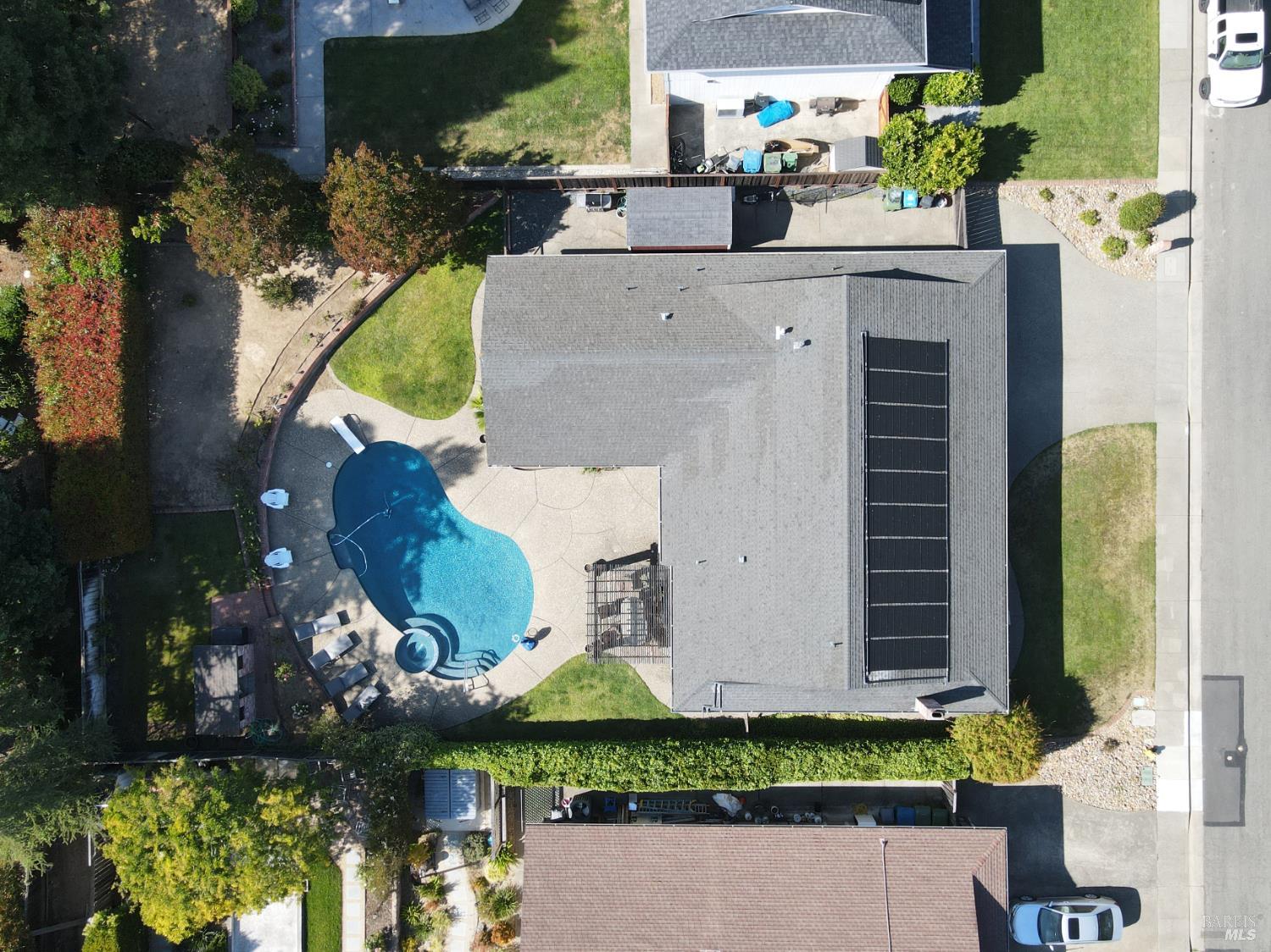 Detail Gallery Image 27 of 28 For 17 Mosswood Ct, Novato,  CA 94947 - 4 Beds | 2 Baths