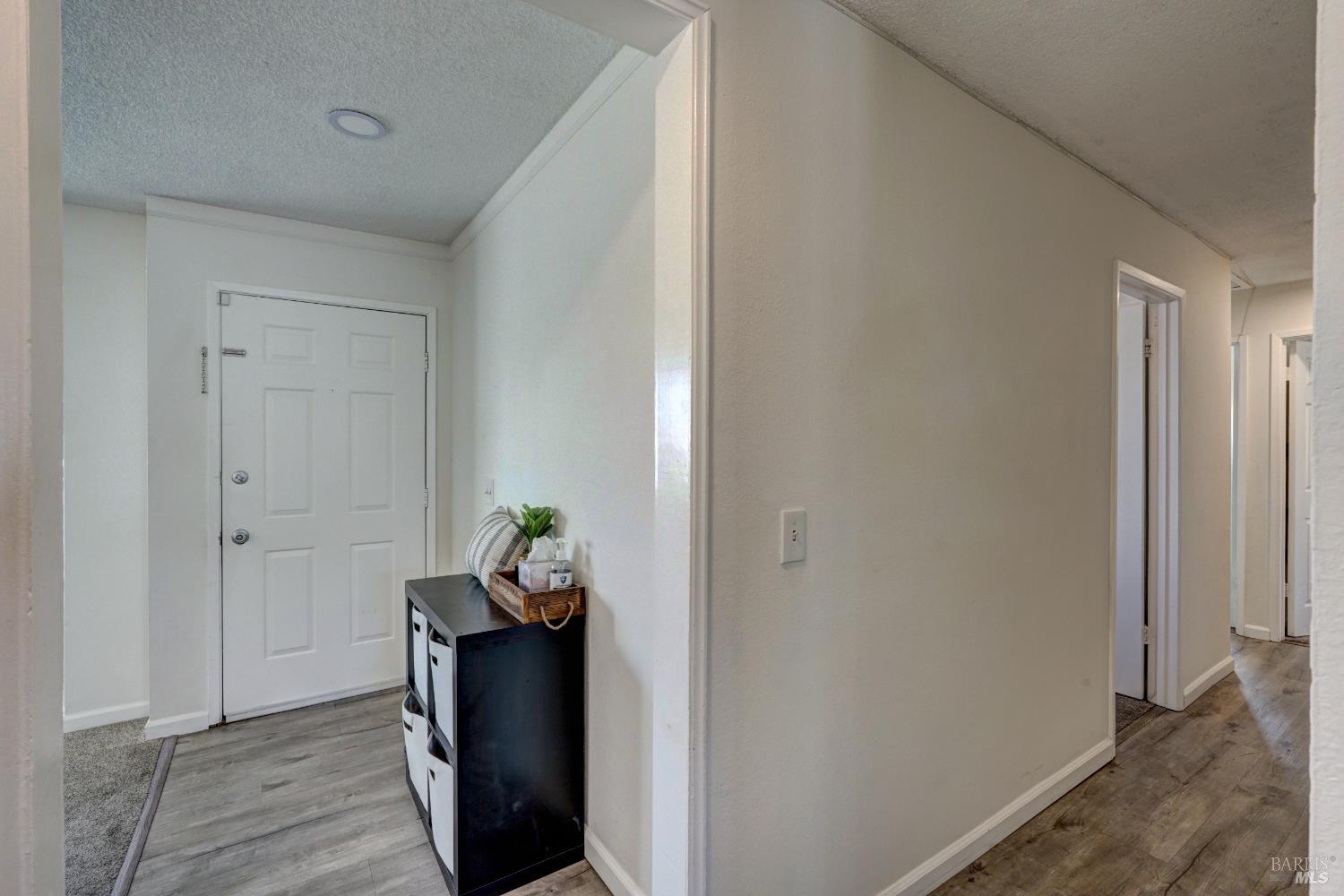 Detail Gallery Image 18 of 77 For 906 Trumpeter Ct, Suisun City,  CA 94585 - 3 Beds | 2 Baths