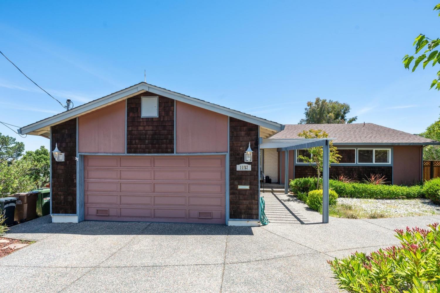 Detail Gallery Image 1 of 1 For Address Is Not Disclosed, San Rafael,  CA 94903 - 3 Beds | 2 Baths