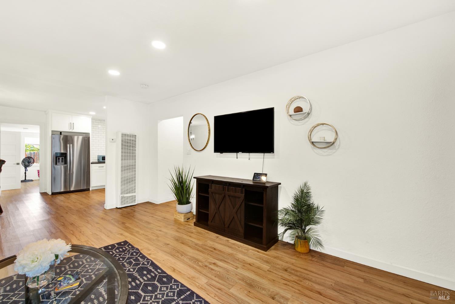 Detail Gallery Image 10 of 50 For 518 Empire St, Fairfield,  CA 94533 - 3 Beds | 1 Baths