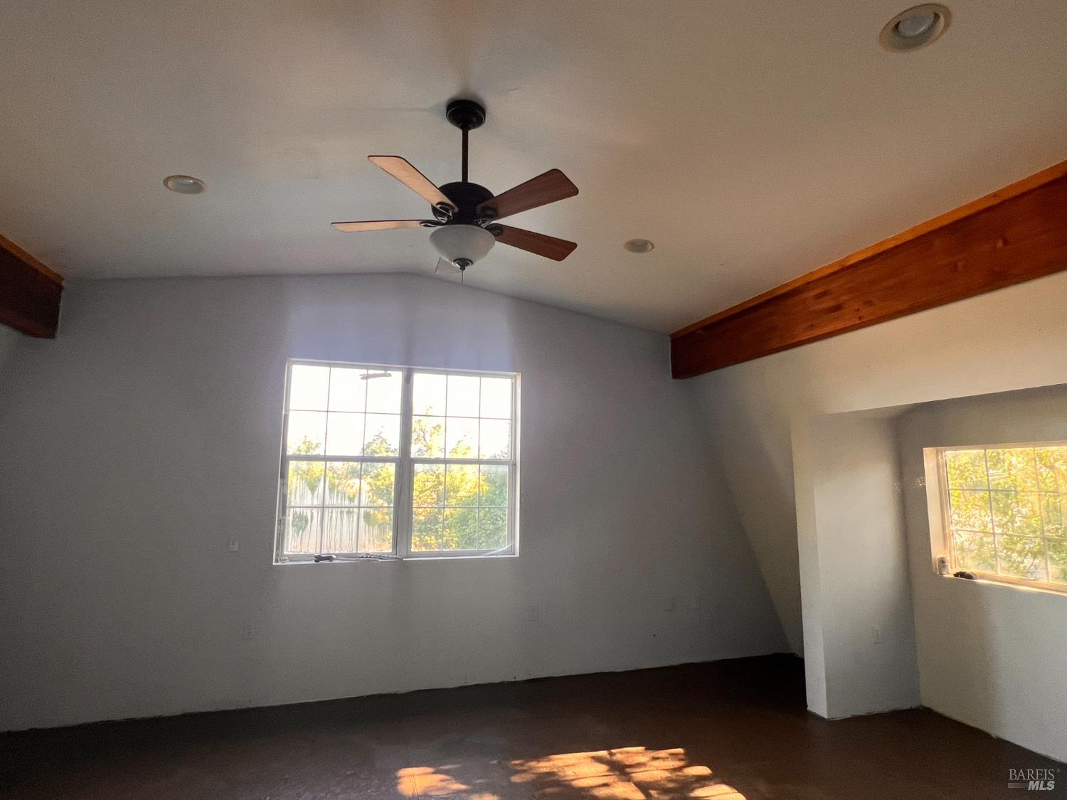 Detail Gallery Image 20 of 32 For 24140 East Ln, Covelo,  CA 95428 - 1 Beds | 1/1 Baths