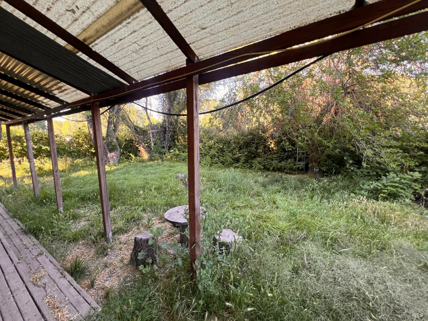 Detail Gallery Image 27 of 32 For 24140 East Ln, Covelo,  CA 95428 - 1 Beds | 1/1 Baths