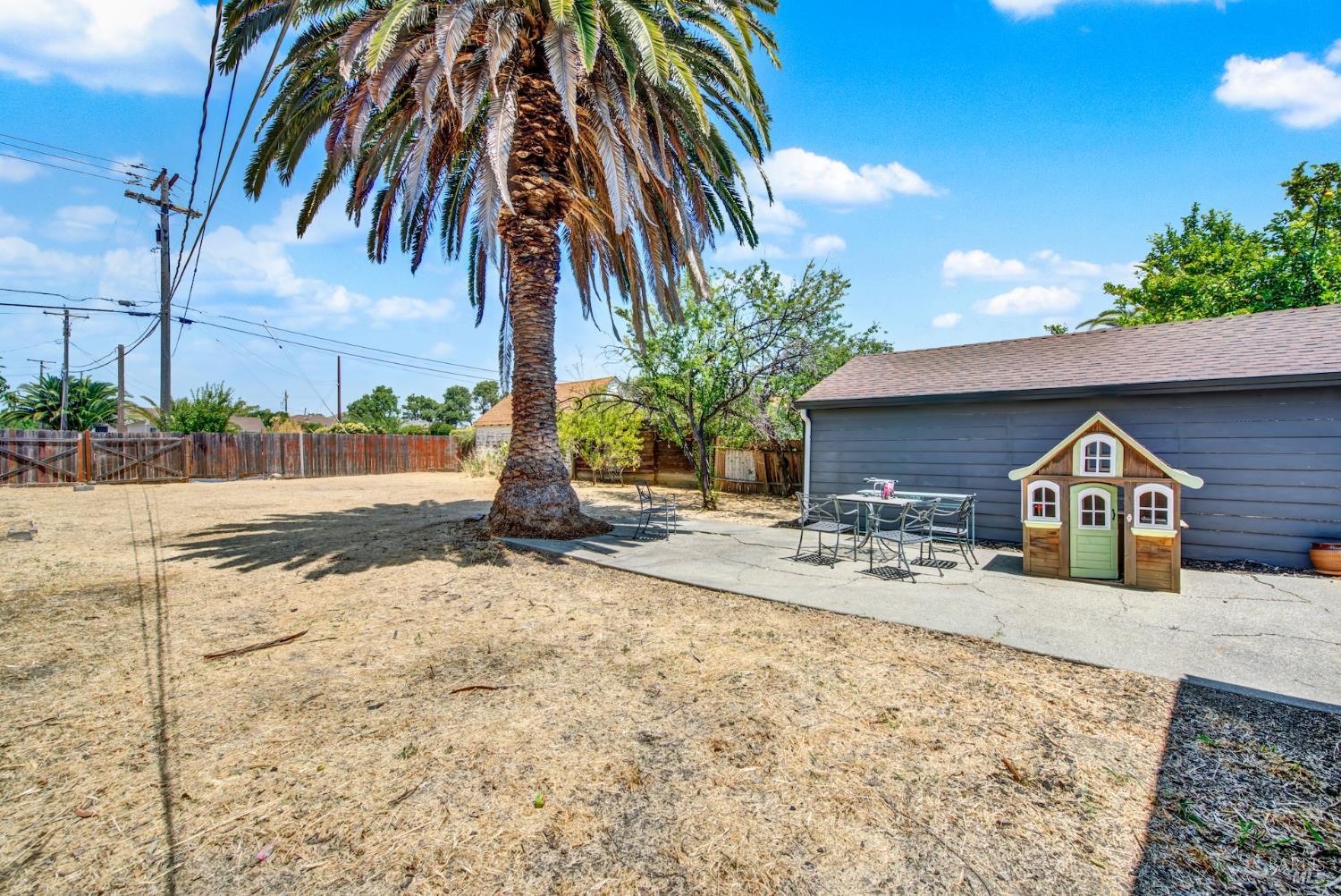 Detail Gallery Image 38 of 50 For 518 Empire St, Fairfield,  CA 94533 - 3 Beds | 1 Baths