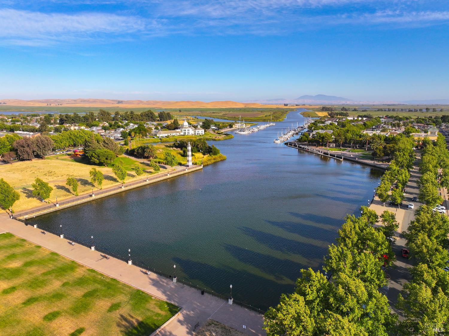 Detail Gallery Image 75 of 77 For 906 Trumpeter Ct, Suisun City,  CA 94585 - 3 Beds | 2 Baths