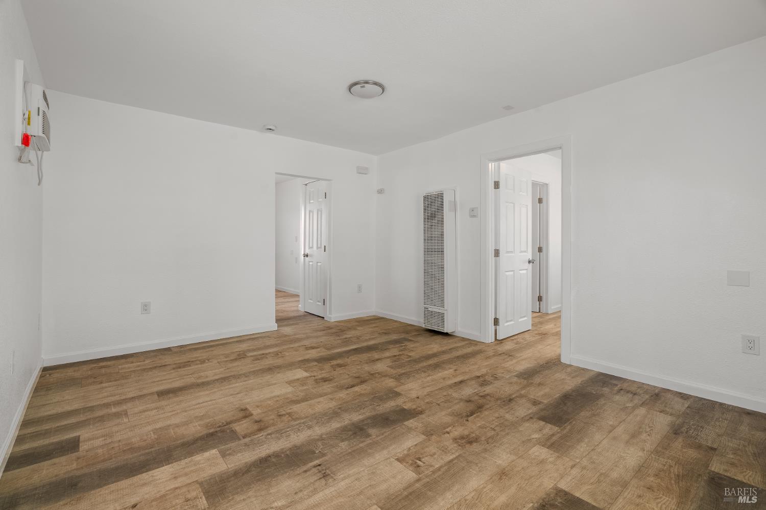 Detail Gallery Image 14 of 24 For 19 Washington St, Bay Point,  CA 94565 - – Beds | – Baths